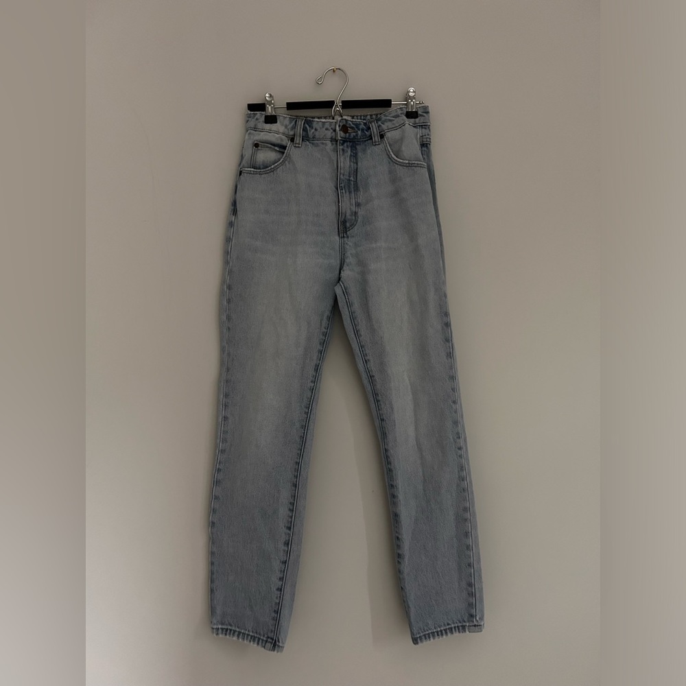 Urban Outfitters Straight Cup Jeans